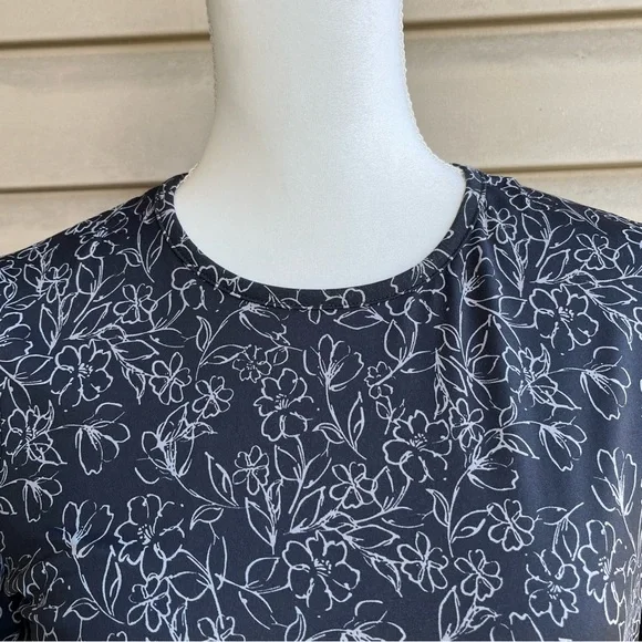 •Hang Ten• Ladies Long Sleeve Floral Sun Protection Top - Size Small - Picture 4 of 8